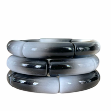 Load image into Gallery viewer, Black to white gradient bead bracelet everyday stackable