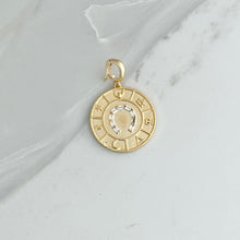 Load image into Gallery viewer, Sparkling Horseshoe Premium Charm