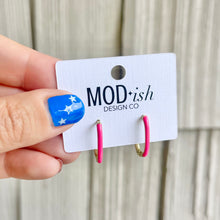 Load image into Gallery viewer, Enamel Oval Hoop Earrings