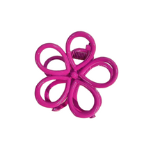 Load image into Gallery viewer, Metal Flower Claw Clip
