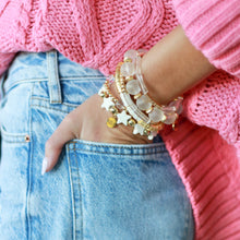 Load image into Gallery viewer, Howlite Star Bracelet - Ivory
