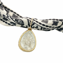 Load image into Gallery viewer, Scarf Necklace - Lucy
