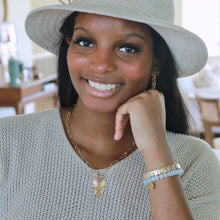 Load image into Gallery viewer, Radiant heart necklace gold everyday statement jewelry
