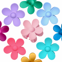 Load image into Gallery viewer, Flower Claw Clips
