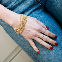 Load image into Gallery viewer, Bella Bracelets in Gold (set of 50)
