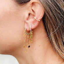 Load image into Gallery viewer, Pyramid Ear Cuff
