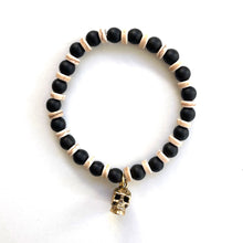 Load image into Gallery viewer, Skull Charm Bracelet
