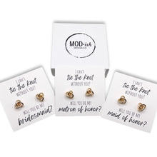 Load image into Gallery viewer, Bridesmaid Earring Gift Box
