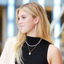 Load image into Gallery viewer, Maris Pearl Choker Necklace
